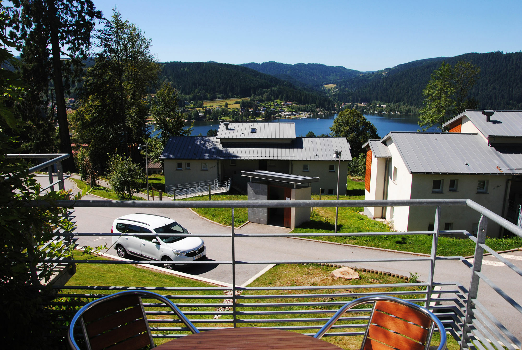 Le Herbau Gérardmer Exteriör bild